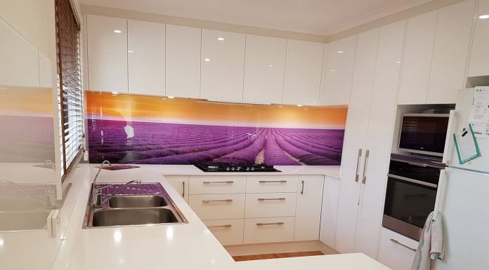 What’s the In Thing for Modern Kitchen Splashback? Best Glass Splashbacks