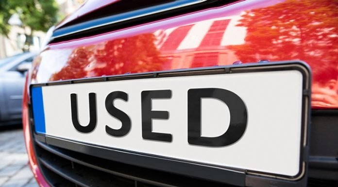 A Guide to Different Types of Vehicle Signs for Marketing vehicle signs clayton