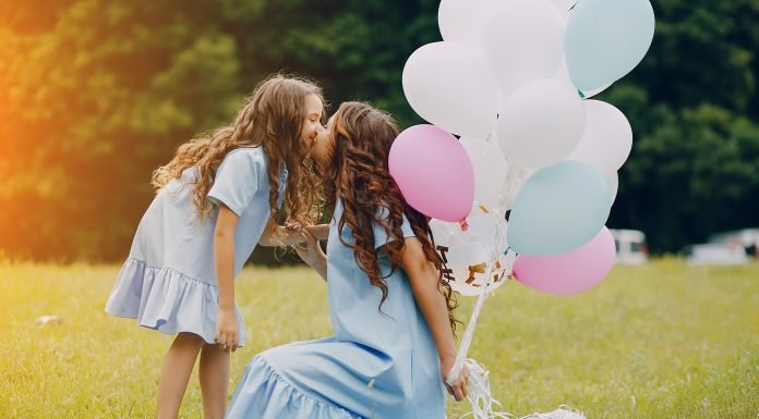 5 Valentine’s Day Gift Ideas for Your Mum Who Loves Home Decors to Death