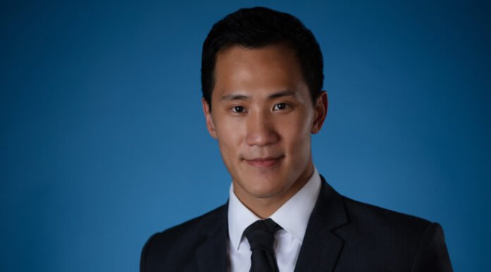 Discover the Elegance of Designer Engagement Rings CT with Dia Designs Michael-Hua-Injury-Law-Blue