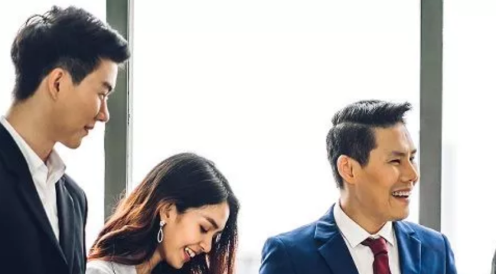 USCIS Certified Chinese Translation Services by The Chinese Group: Your Trusted Partner chinese english translation