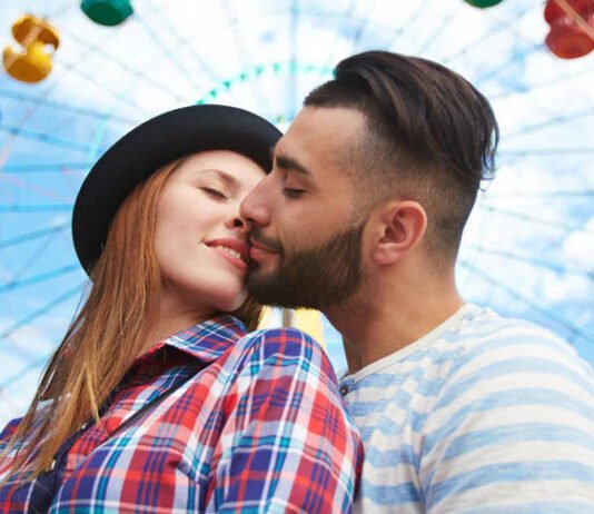 Express Emotional Sentiments And Affection With Personalized Gifts etchingexpressions