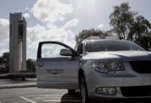 Navigating Springvale with Grace: Unveiling the Excellence of Airport Taxi Reservation