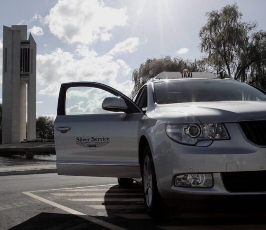 Navigating Springvale with Grace: Unveiling the Excellence of Airport Taxi Reservation